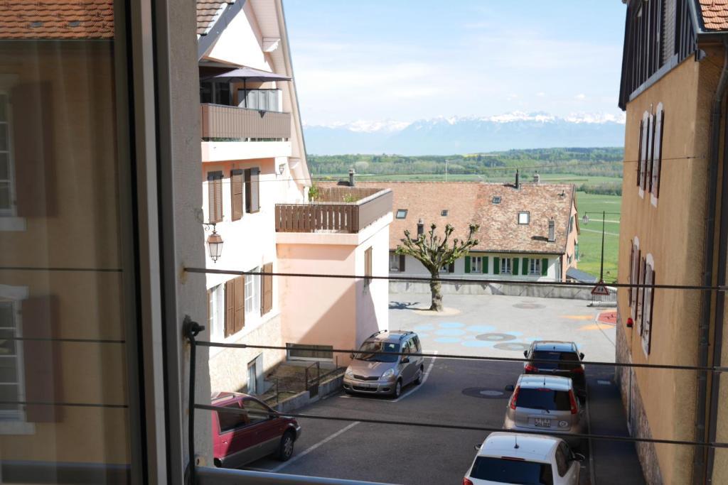 Auberge Aux Deux Sapins Montricher Rom bilde